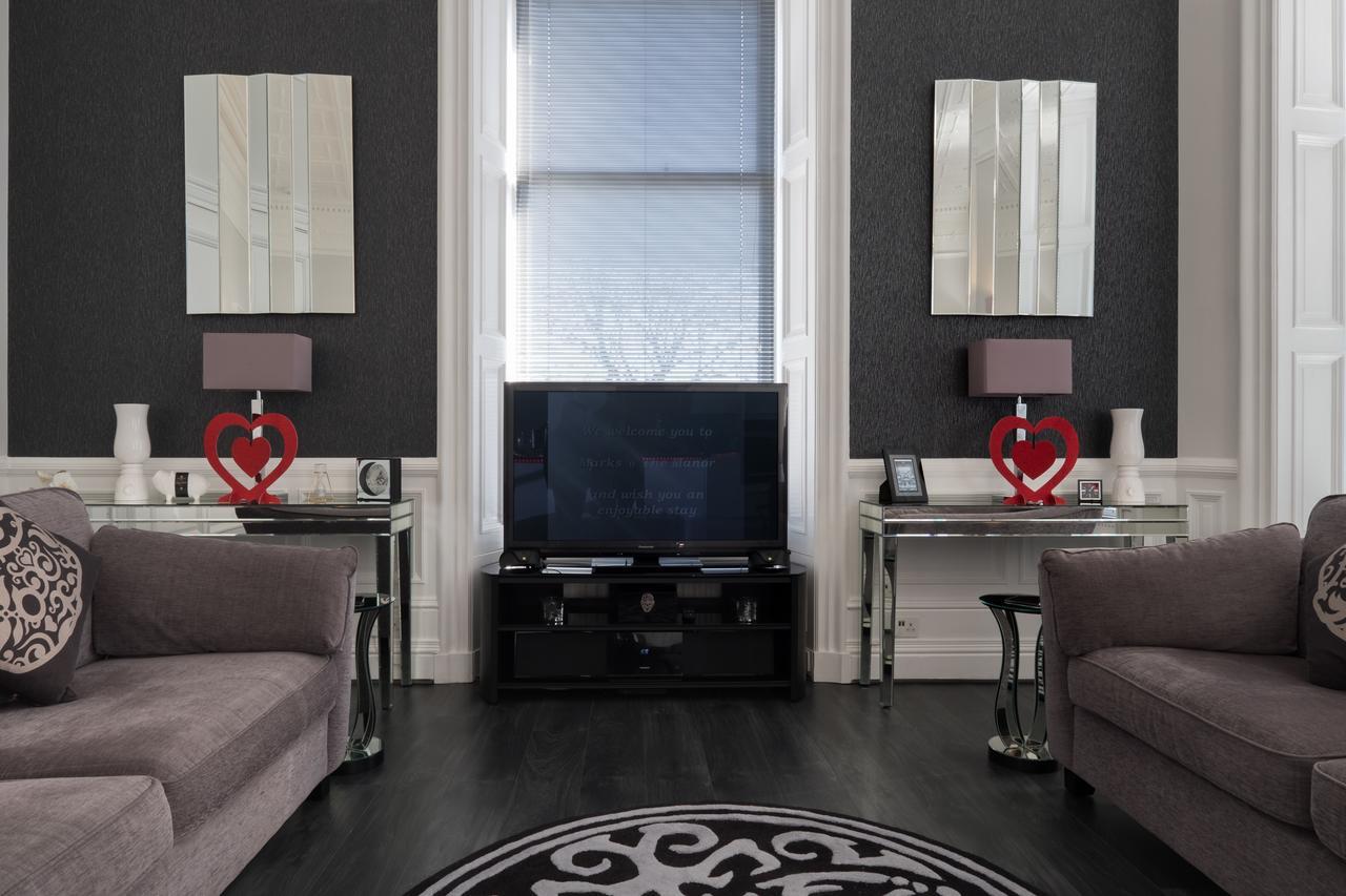 Marks At The Manor Luxury Riverside Apartments - Sleeps Up To 4, With Parking And Sky Tv أبردين المظهر الخارجي الصورة